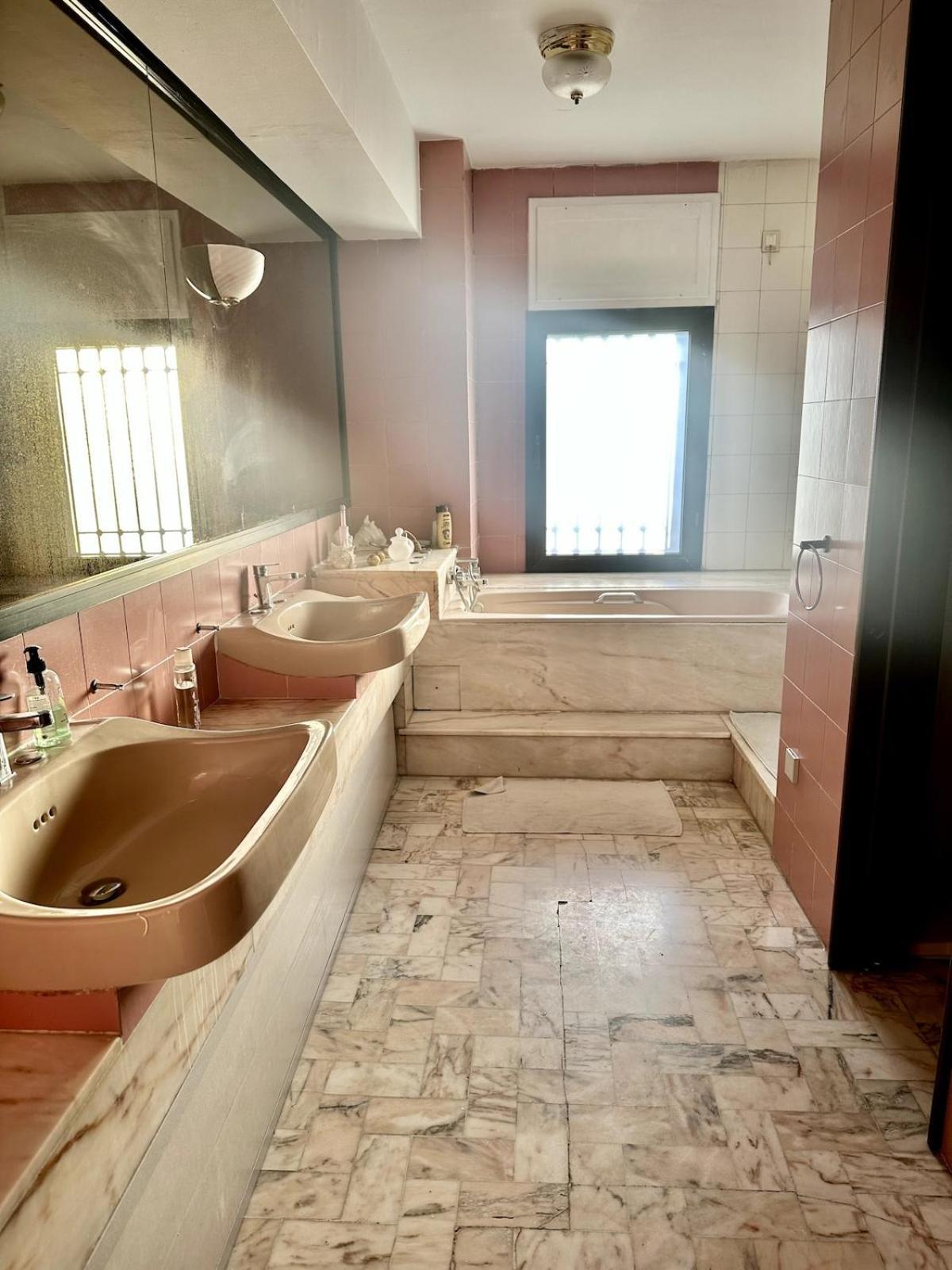 Retreat Pool, Space And Guaranteed Tranquility Appartement Tunis